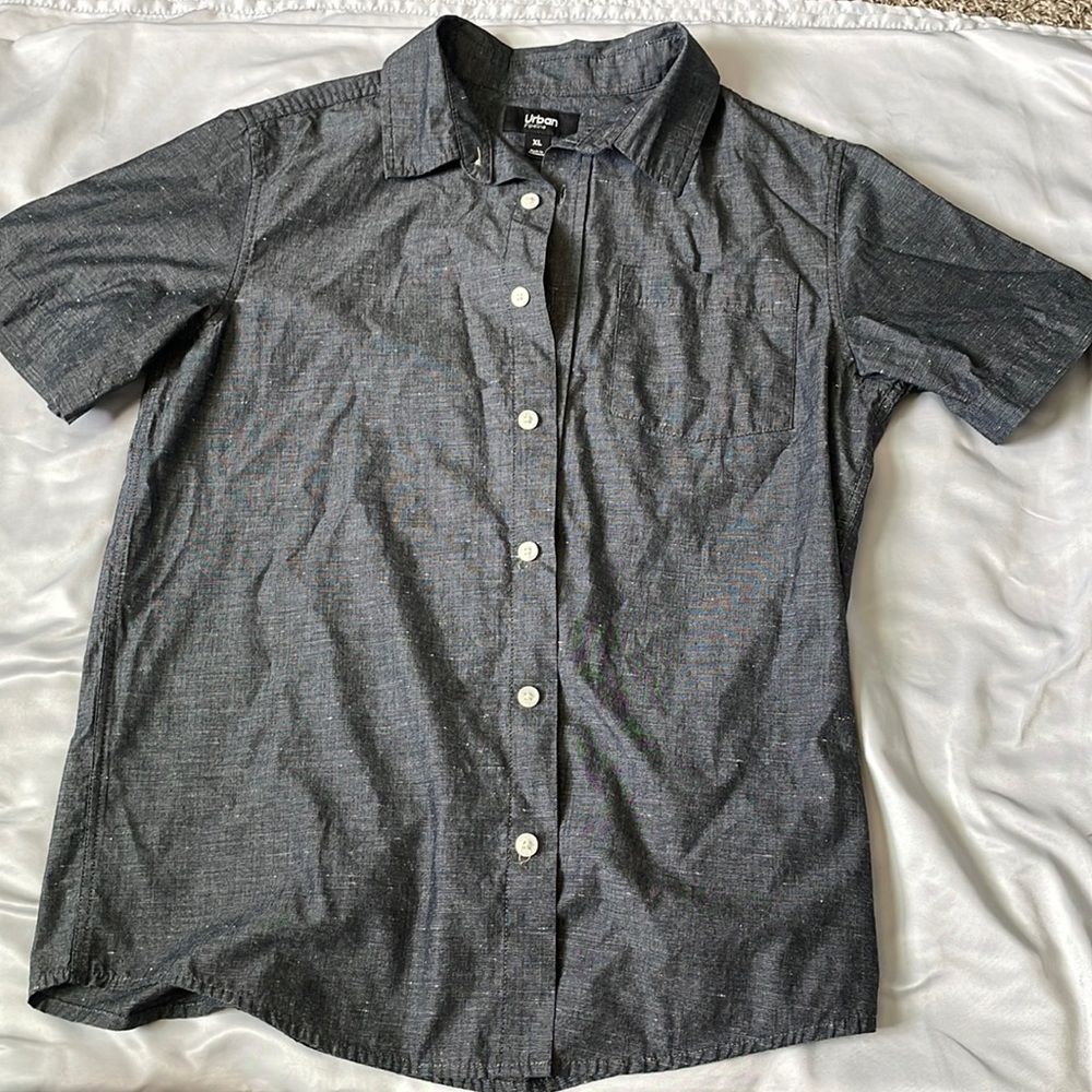 Dark black/ Grey color
